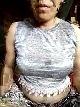 Snapshot of Tina-beo chatting on 18, 5, 2026 Tina-beo online show from 18, 5, 2026