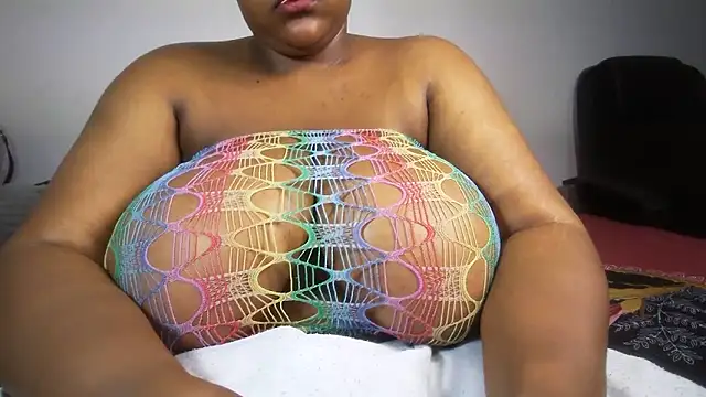 Snapshot of Suger-Boobs chatting on 16, 5, 2026 Suger-Boobs online show from 16, 5, 2026