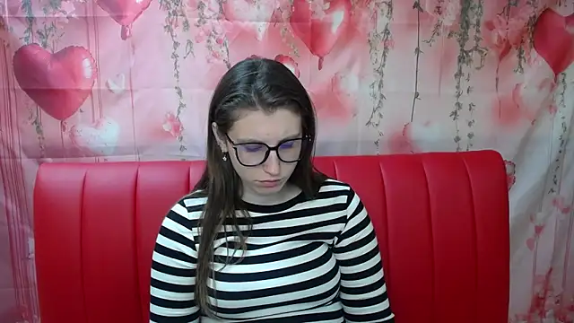 Snapshot of LilianaShine chatting on 30, 5, 2026 LilianaShine online show from 30, 5, 2026