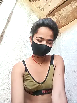 Sunali Bendre online show from 9, 3, 2026