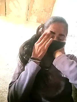 Sunali Bendre online show from 21, 3, 2026