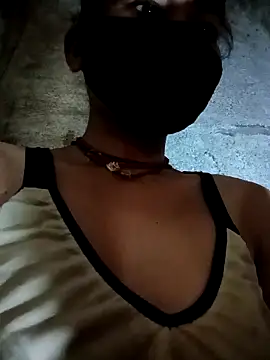 Sunali Bendre online show from 3, 4, 2026