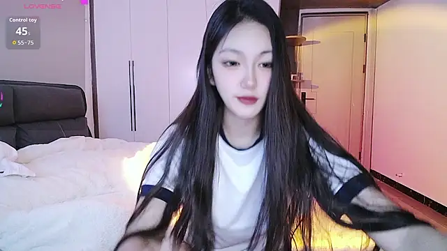 Snapshot of BeiBeiiiii chatting on 21, 2, 2026 BeiBeiiiii online show from 21, 2, 2026