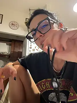 Snapshot of alibi_room chatting on 2, 7, 2026 alibi room online show from 2, 7, 2026