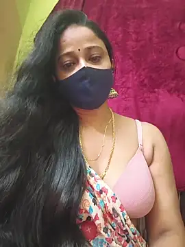 Snapshot of kashish_bhabhi chatting on 13, 4, 2026 kashish bhabhi online show from 13, 4, 2026