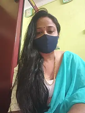 Snapshot of kashish_bhabhi chatting on 14, 4, 2026 kashish bhabhi online show from 14, 4, 2026