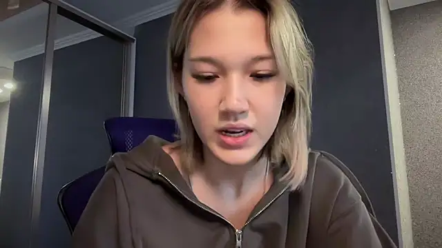 lilXdomiii online show from 22, 3, 2026