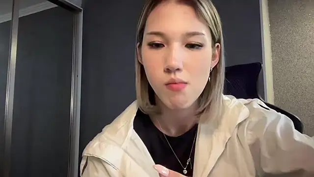 lilXdomiii online show from 1, 4, 2026