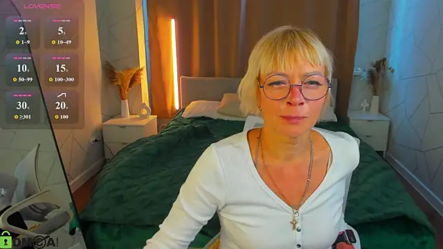 Snapshot of Ann_Annise chatting on 13, 7, 2026 Ann Annise online show from 13, 7, 2026