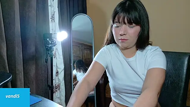 VandiFive online show from 9, 4, 2026