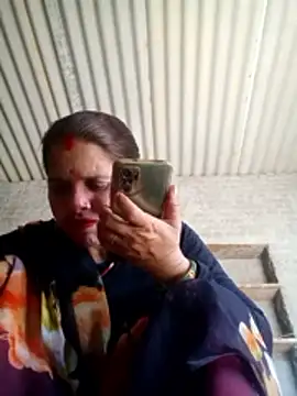 Snapshot of Lucky_couple-1 chatting on 5, 2, 2026 Lucky couple-1 online show from 5, 2, 2026