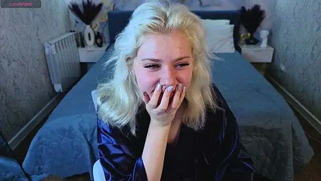 Kate Krose online show from 3, 3, 2026