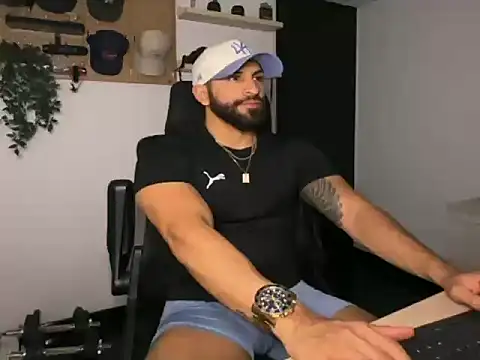 Snapshot of SamDornan51 chatting on 1, 2, 2026 SamDornan51 online show from 1, 2, 2026