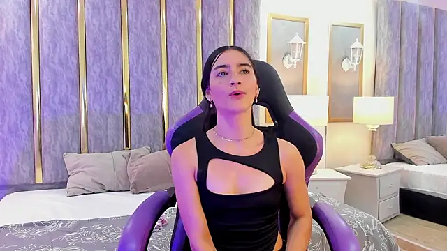 Snapshot of KeniaVelvet_ chatting on 3, 2, 2026 KeniaVelvet online show from 3, 2, 2026