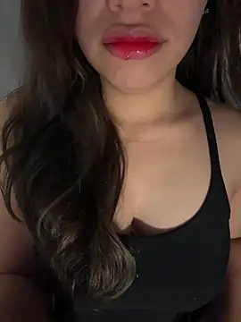 Snapshot of QuynhAnh_2k1 chatting on 18, 2, 2026 QuynhAnh 2k1 online show from 18, 2, 2026