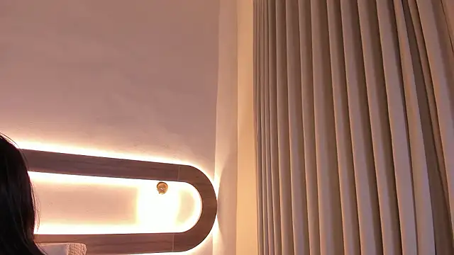 Snapshot of Violeta_sum chatting on 17, 2, 2026 Violeta sum online show from 17, 2, 2026