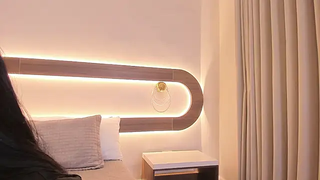 Snapshot of Violeta_sum chatting on 26, 2, 2026 Violeta sum online show from 26, 2, 2026