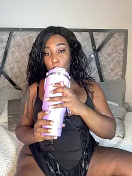 Denise wolfe21 online show from 5, 2, 2026