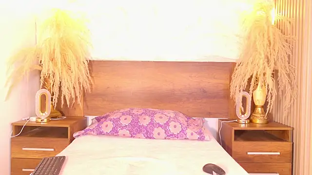 Snapshot of mollyjackson_ chatting on 19, 4, 2026 mollyjackson online show from 19, 4, 2026