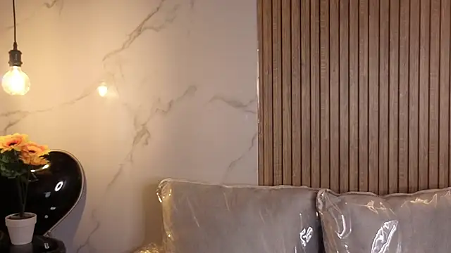 Snapshot of Perla_lovely_ chatting on 17, 6, 2026 Perla lovely online show from 17, 6, 2026