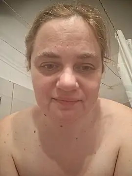 VitniKis online show from 4, 2, 2026