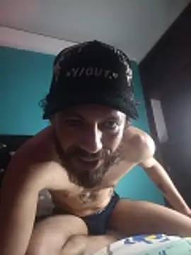 Snapshot of kauzZhomi chatting on 17, 2, 2026 kauzZhomi online show from 17, 2, 2026