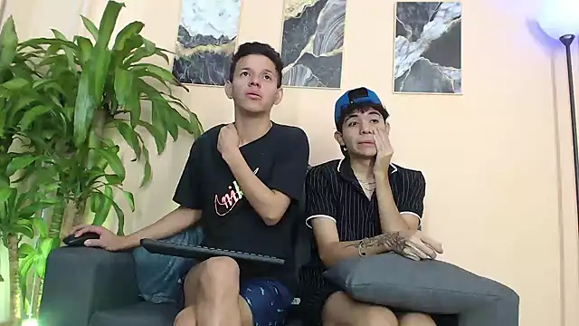 Snapshot of DesiresOfOlympus_ chatting on 1, 3, 2026 DesiresOfOlympus online show from 1, 3, 2026