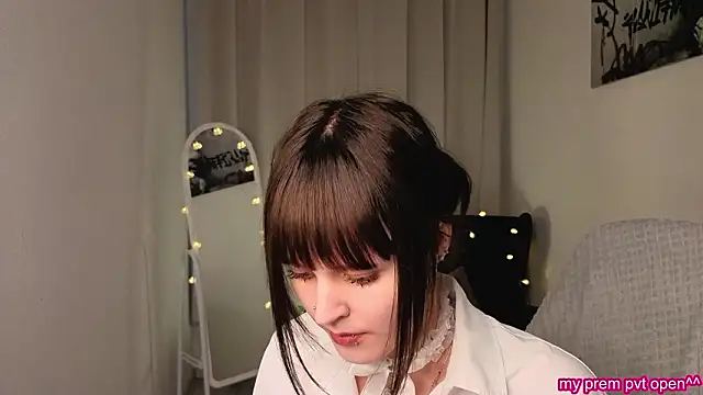 Snapshot of michelewild chatting on 15, 2, 2026 michelewild online show from 15, 2, 2026