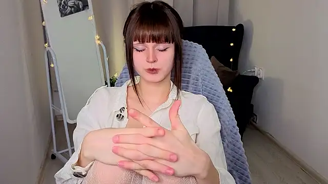 Snapshot of michelewild chatting on 3, 3, 2026 michelewild online show from 3, 3, 2026