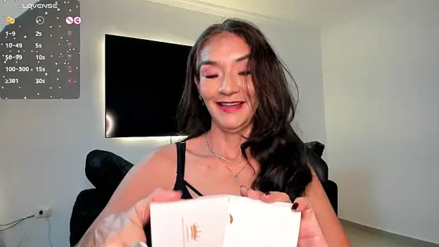 Snapshot of Emma_Mendozaa chatting on 27, 6, 2026 Emma Mendozaa online show from 27, 6, 2026
