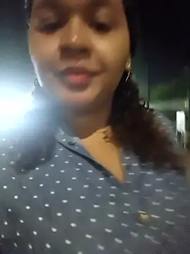 Snapshot of AdinaSkaly chatting on 27, 2, 2026 AdinaSkaly online show from 27, 2, 2026