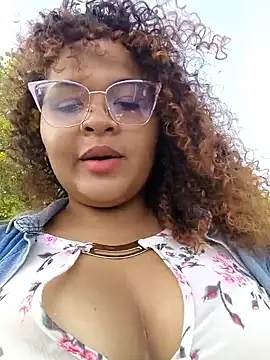 Snapshot of AdinaSkaly chatting on 27, 2, 2026 AdinaSkaly online show from 27, 2, 2026