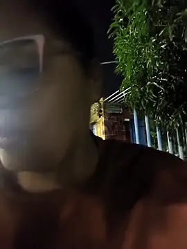 Snapshot of AdinaSkaly chatting on 3, 3, 2026 AdinaSkaly online show from 3, 3, 2026