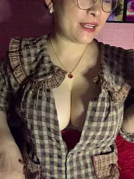 Snapshot of Star-sweet01 chatting on 10, 2, 2026 Star-sweet01 online show from 10, 2, 2026