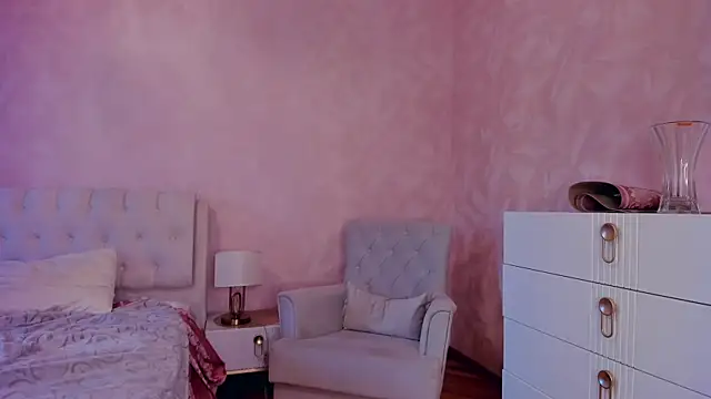 TarynPalek online show from 27, 3, 2026