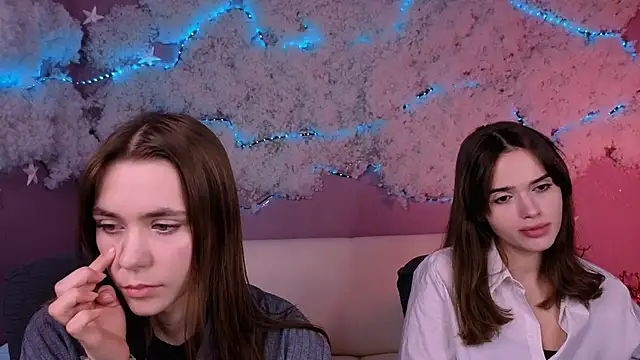 laurenmurrr online show from 28, 3, 2026