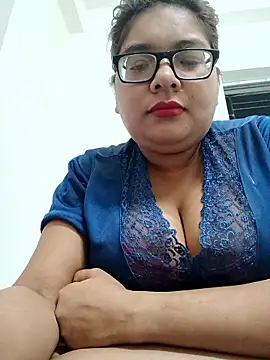 Elie Hallway online show from 31, 3, 2026