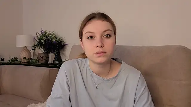 Snapshot of JadwigaTagliavia chatting on 3, 3, 2026 JadwigaTagliavia online show from 3, 3, 2026