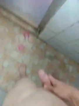 Snapshot of ONixCris chatting on 8, 4, 2026 ONixCris online show from 8, 4, 2026