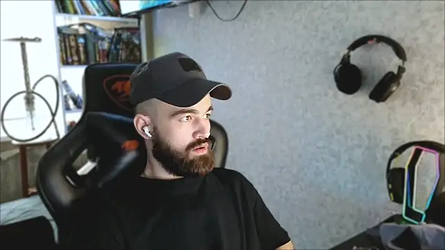  Mostly  online show from 14, 4, 2026