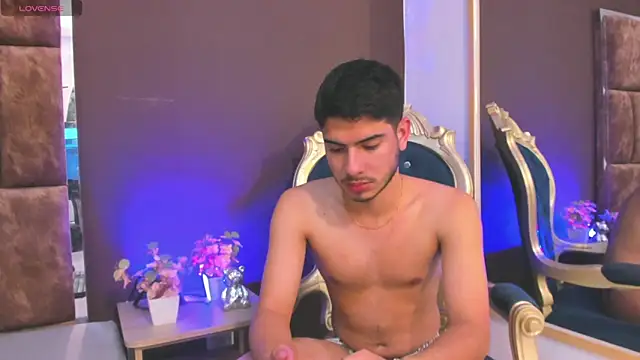 Snapshot of Apolo_Gray chatting on 20, 2, 2026 Apolo Gray online show from 20, 2, 2026