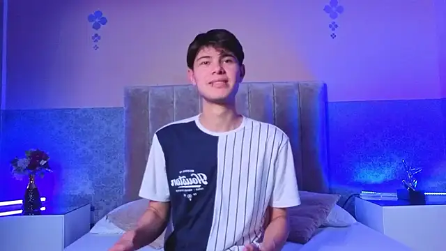 Snapshot of Derek_Sinn chatting on 23, 2, 2026 Derek Sinn online show from 23, 2, 2026