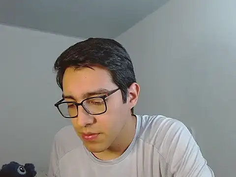 Snapshot of NickFin chatting on 3, 7, 2026 NickFin online show from 3, 7, 2026