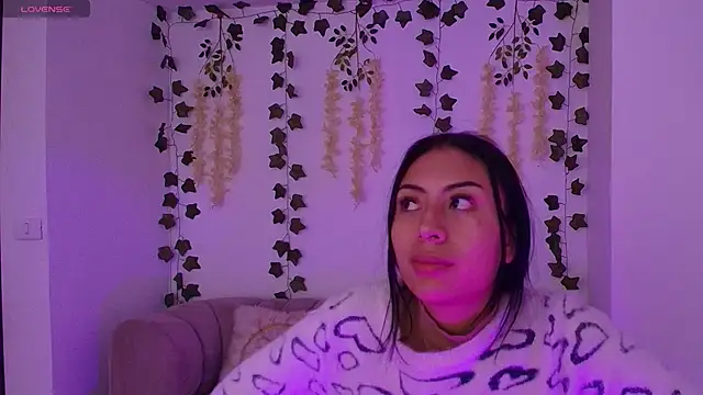 Stephanie Fontaine online show from 11, 3, 2026