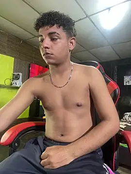 Snapshot of Aron2028 chatting on 31, 1, 2026 Aron2028 online show from 31, 1, 2026