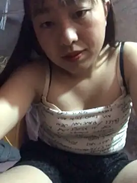 Snapshot of honeyyy110 chatting on 23, 2, 2026 honeyyy110 online show from 23, 2, 2026