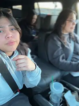 Snapshot of KittyTatts chatting on 10, 2, 2026 KittyTatts online show from 10, 2, 2026