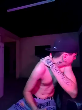 Snapshot of sableye21 chatting on 1, 4, 2026 sableye21 online show from 1, 4, 2026