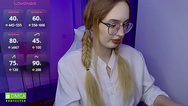 AdeLuna online show from 18, 2, 2026