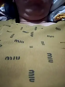 Snapshot of hot-luna- chatting on 3, 3, 2026 hot-luna- online show from 3, 3, 2026